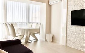 Lux Most City Area, Panoramic River View, New Tower